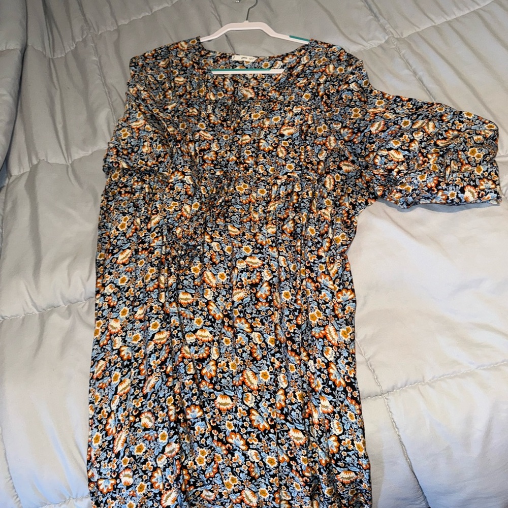 Floral pattern dress